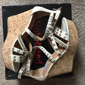 Not Rated Star Cluster Cream Studded Wedges 8.5